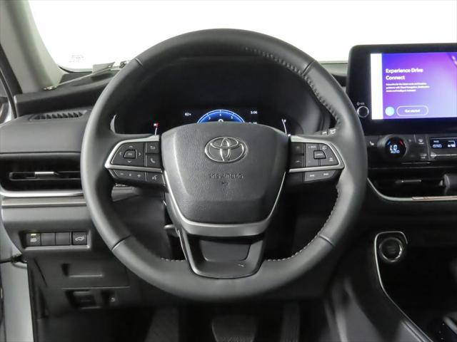 new 2025 Toyota Grand Highlander car, priced at $45,623