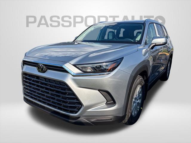 new 2025 Toyota Grand Highlander car, priced at $45,623