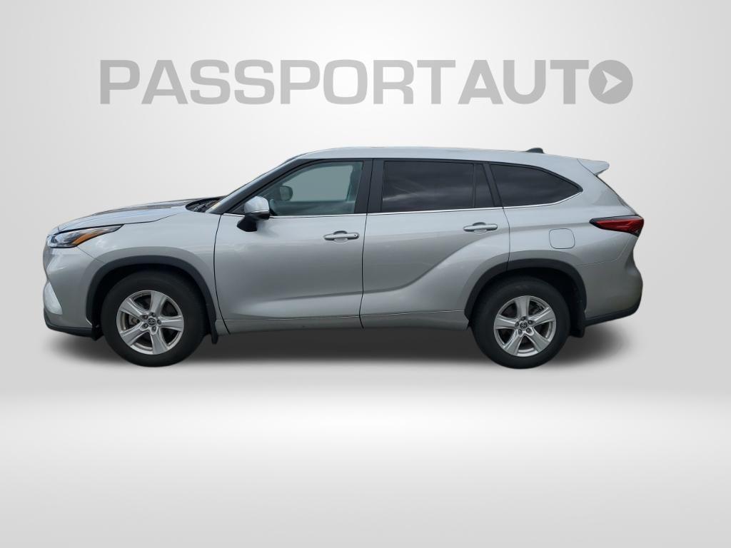 used 2023 Toyota Highlander car, priced at $30,500