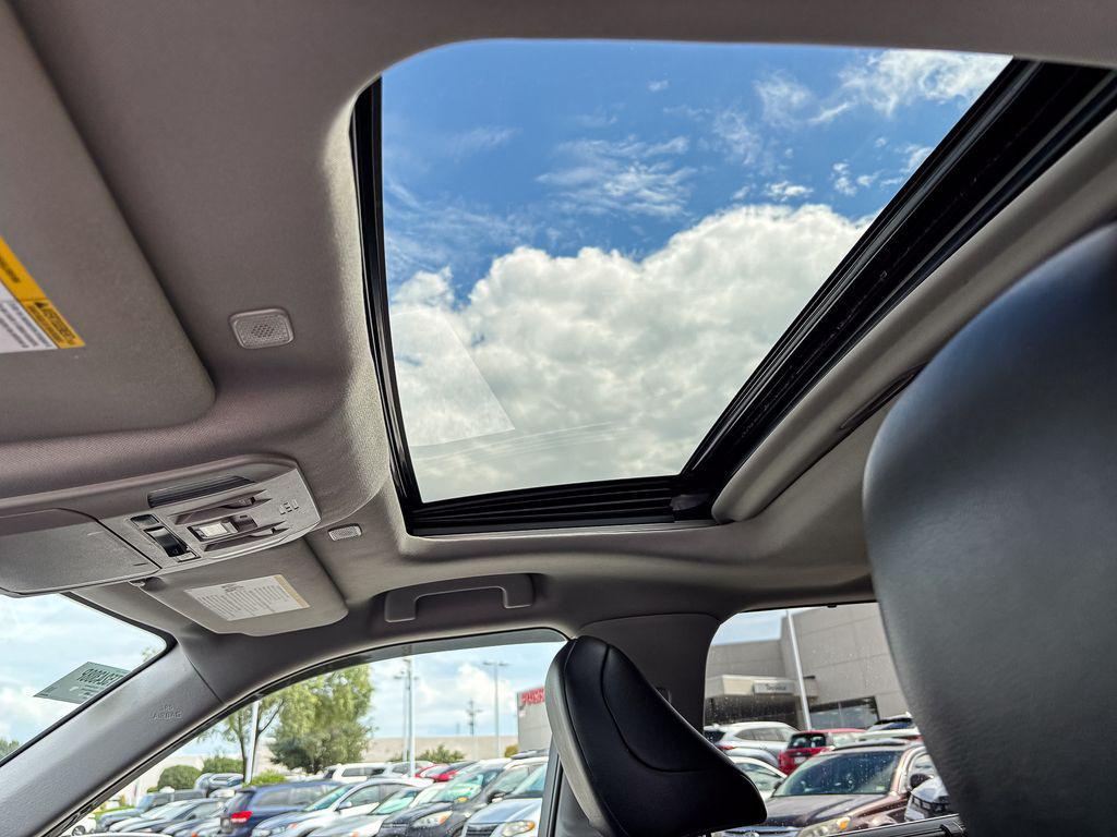 used 2023 Toyota Highlander car, priced at $34,220