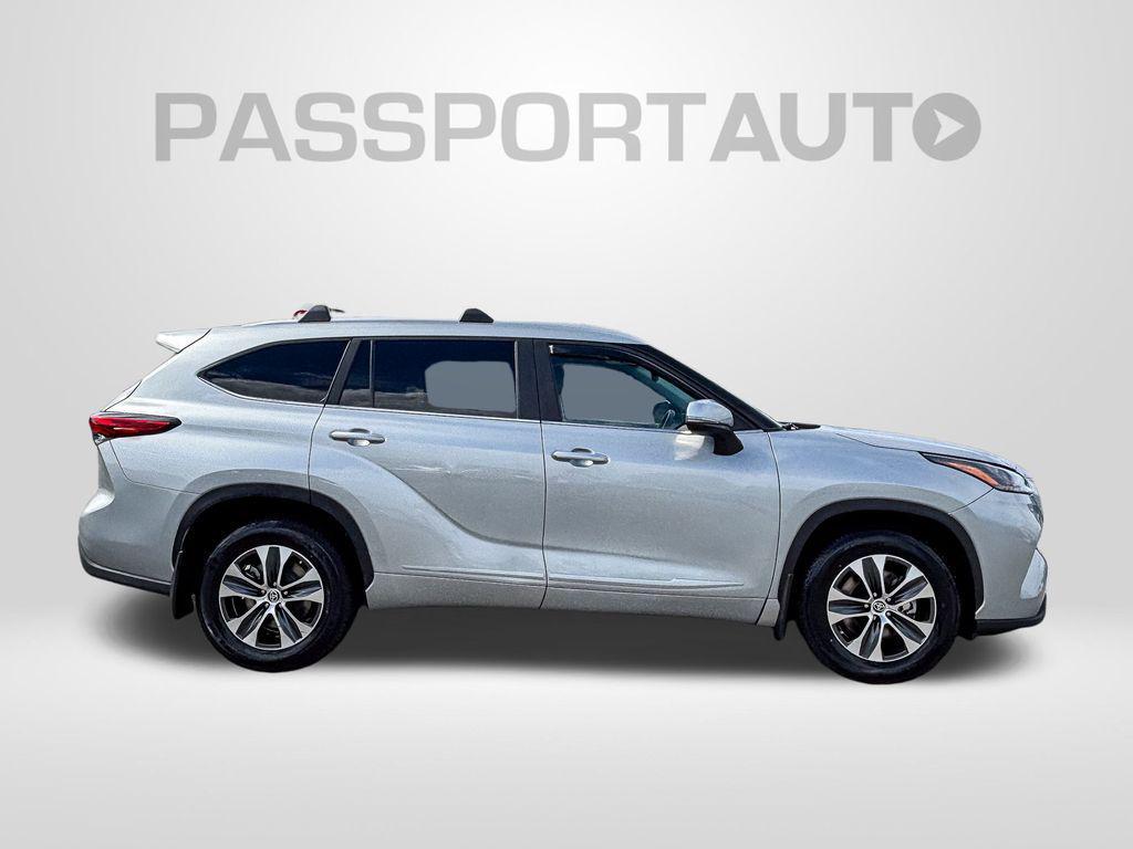 used 2023 Toyota Highlander car, priced at $34,220
