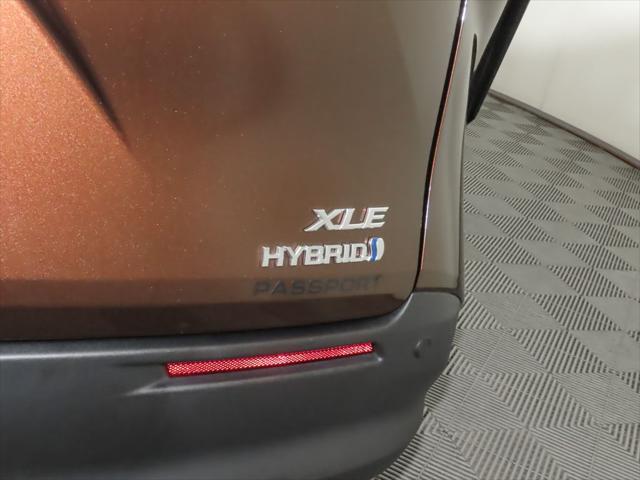 used 2024 Toyota Sienna car, priced at $45,990