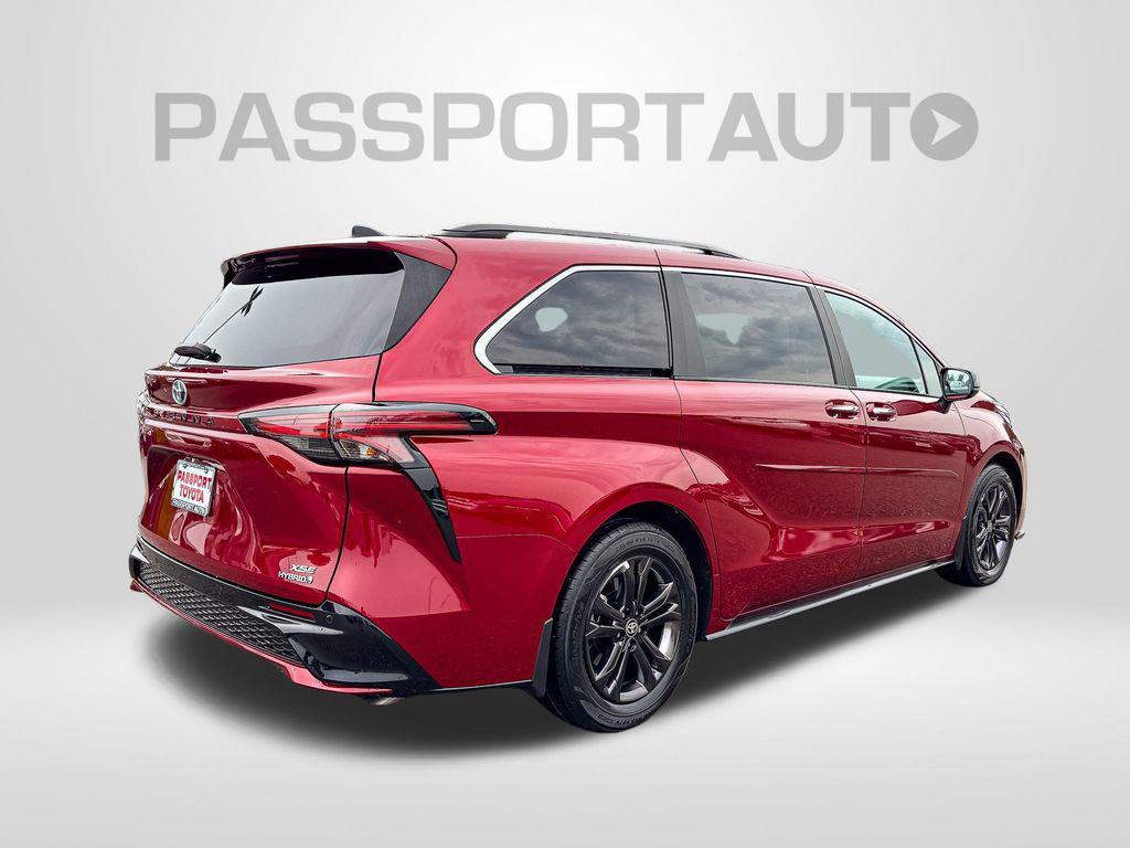 used 2024 Toyota Sienna car, priced at $44,900