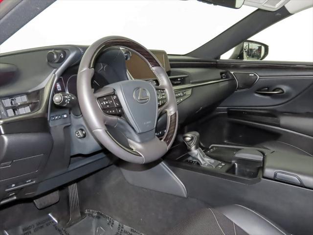 used 2021 Lexus ES 300h car, priced at $35,900