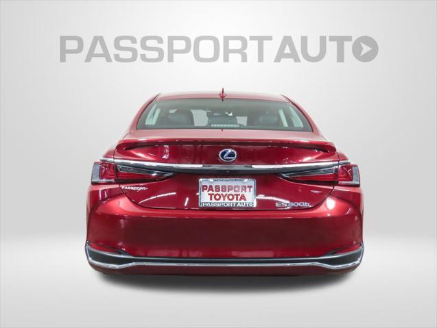used 2021 Lexus ES 300h car, priced at $35,900