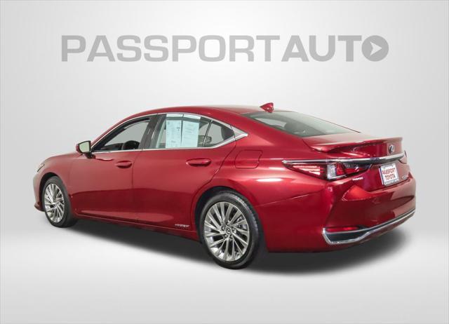 used 2021 Lexus ES 300h car, priced at $35,900