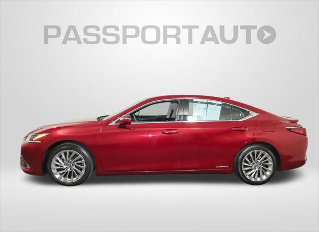used 2021 Lexus ES 300h car, priced at $35,900