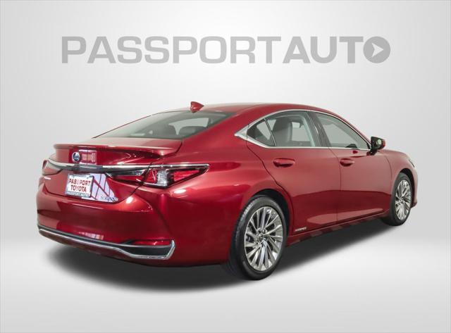 used 2021 Lexus ES 300h car, priced at $35,900