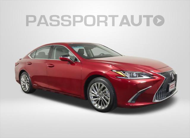 used 2021 Lexus ES 300h car, priced at $35,900