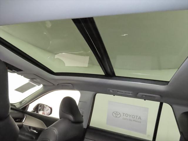 new 2025 Toyota Grand Highlander car, priced at $57,563
