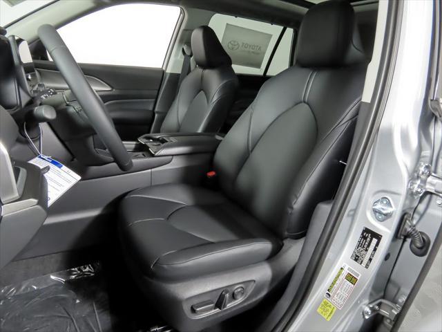 new 2025 Toyota Grand Highlander car, priced at $49,002