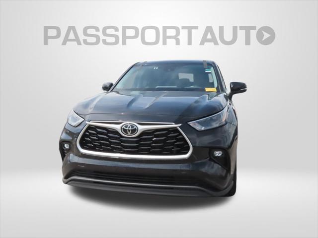 used 2023 Toyota Highlander car, priced at $35,370
