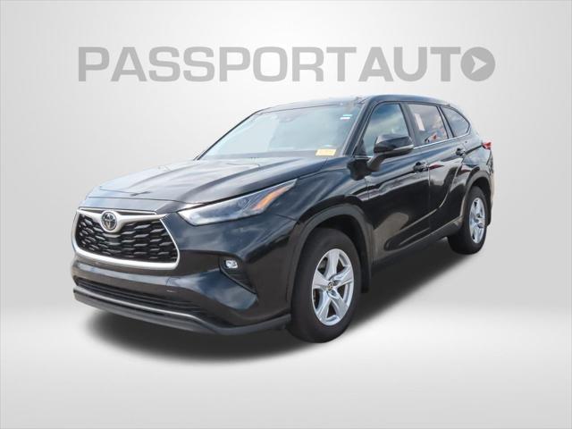used 2023 Toyota Highlander car, priced at $35,370