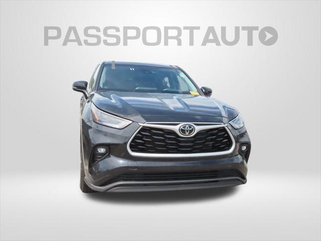 used 2023 Toyota Highlander car, priced at $35,370