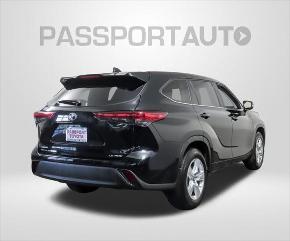used 2023 Toyota Highlander car, priced at $32,866
