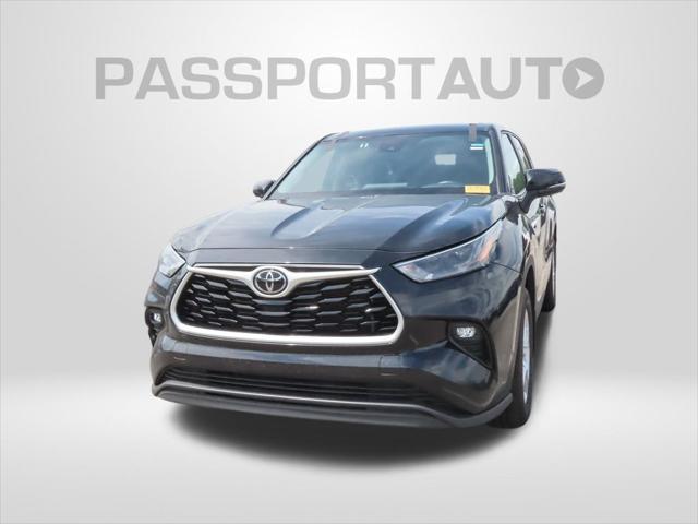 used 2023 Toyota Highlander car, priced at $35,370