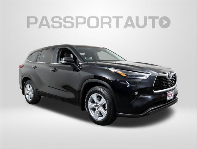 used 2023 Toyota Highlander car, priced at $34,000