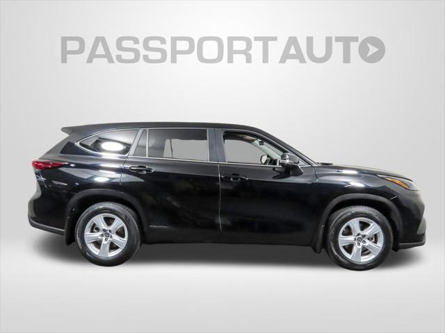 used 2023 Toyota Highlander car, priced at $34,000