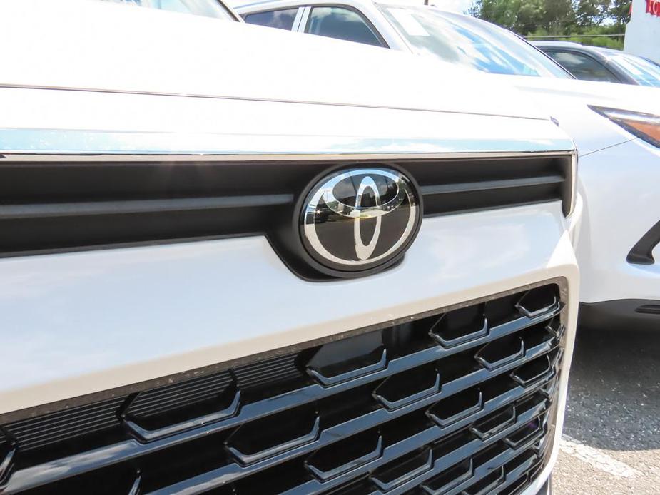 new 2024 Toyota Grand Highlander Hybrid car, priced at $48,878