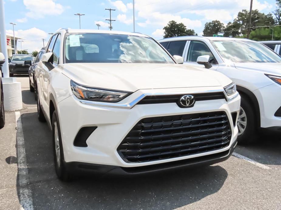 new 2024 Toyota Grand Highlander Hybrid car, priced at $48,878