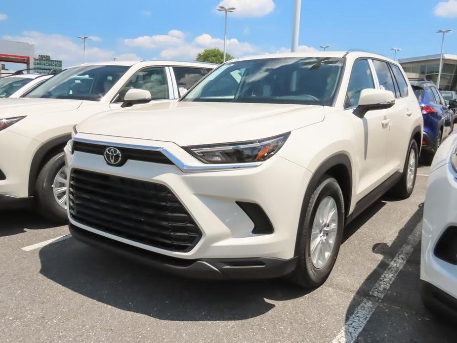 new 2024 Toyota Grand Highlander Hybrid car, priced at $48,878