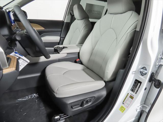 new 2025 Toyota Grand Highlander car, priced at $56,793