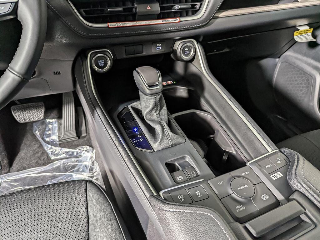 new 2025 Toyota Grand Highlander car, priced at $51,333
