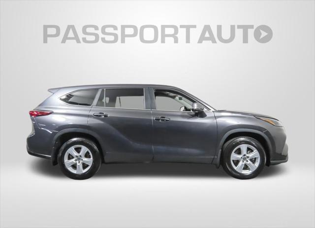 used 2023 Toyota Highlander car, priced at $33,900