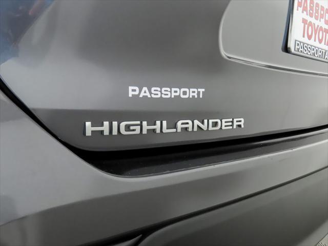 used 2023 Toyota Highlander car, priced at $33,900