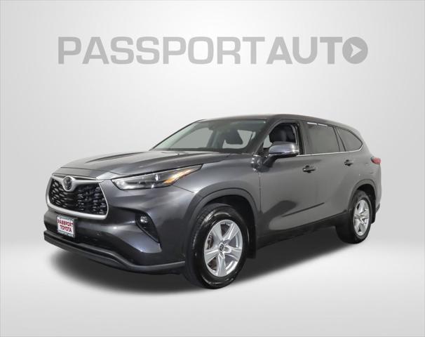 used 2023 Toyota Highlander car, priced at $33,921