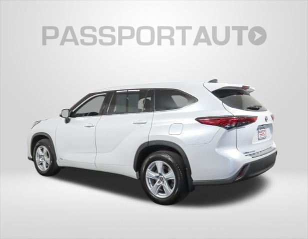 used 2022 Toyota Highlander Hybrid car, priced at $33,945
