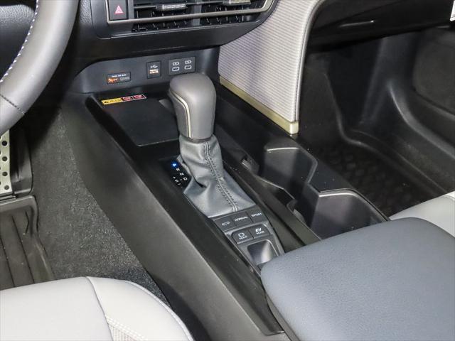 new 2025 Toyota Camry car, priced at $34,463