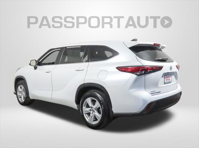 used 2023 Toyota Highlander car, priced at $36,136