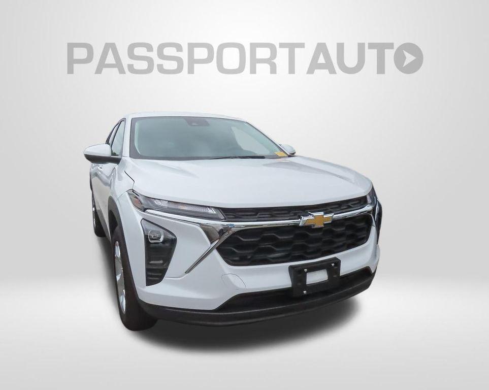 used 2024 Chevrolet Trax car, priced at $20,751