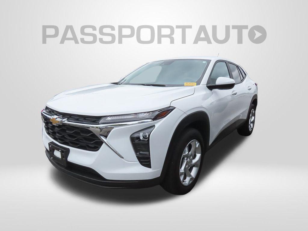 used 2024 Chevrolet Trax car, priced at $20,751