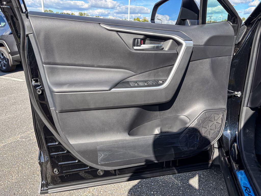 new 2025 Toyota RAV4 car, priced at $34,582