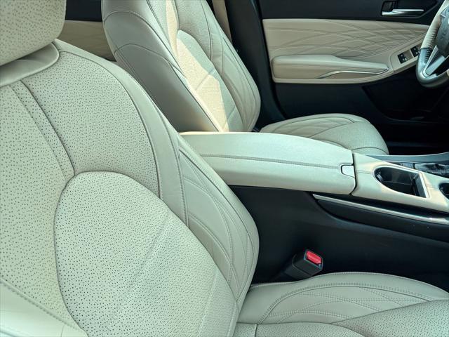 used 2019 Toyota Avalon Hybrid car, priced at $30,799