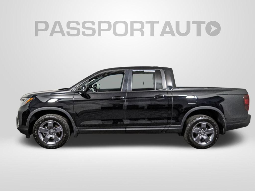 used 2024 Honda Ridgeline car, priced at $34,600