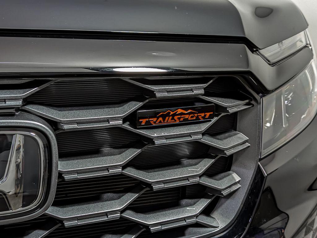 used 2024 Honda Ridgeline car, priced at $34,600