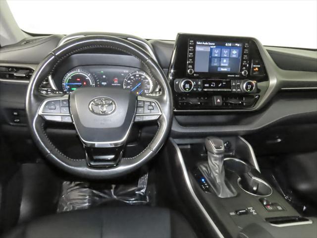 used 2021 Toyota Highlander Hybrid car, priced at $38,348