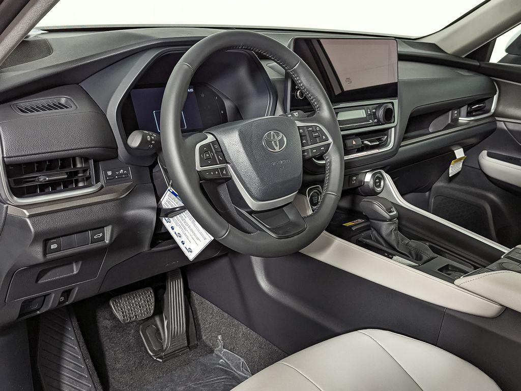 new 2025 Toyota Grand Highlander car, priced at $47,792