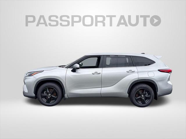 used 2023 Toyota Highlander car, priced at $30,617