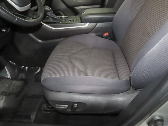 used 2023 Toyota Highlander car, priced at $34,500