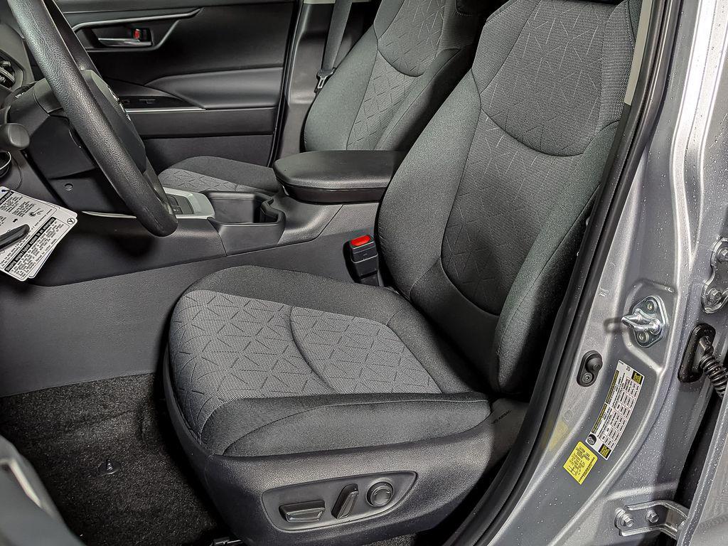 new 2025 Toyota RAV4 Hybrid car, priced at $35,134