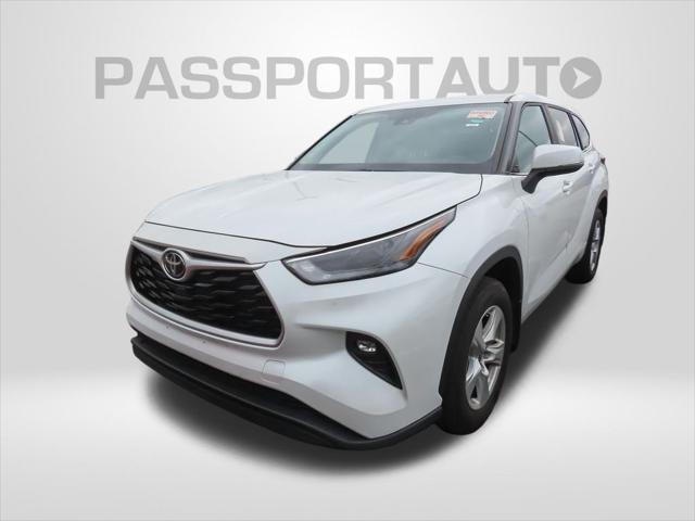used 2023 Toyota Highlander car, priced at $35,423