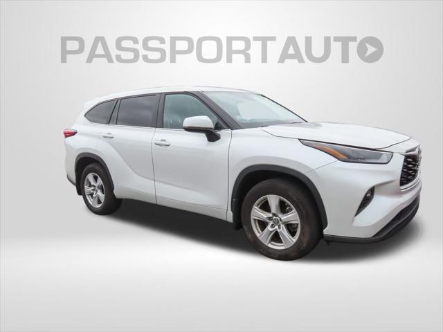 used 2023 Toyota Highlander car, priced at $35,423