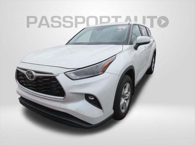 used 2023 Toyota Highlander car, priced at $35,423
