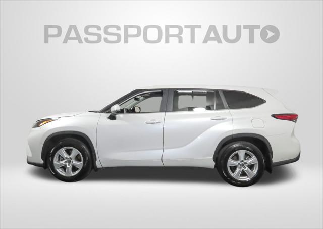 used 2023 Toyota Highlander car, priced at $34,687