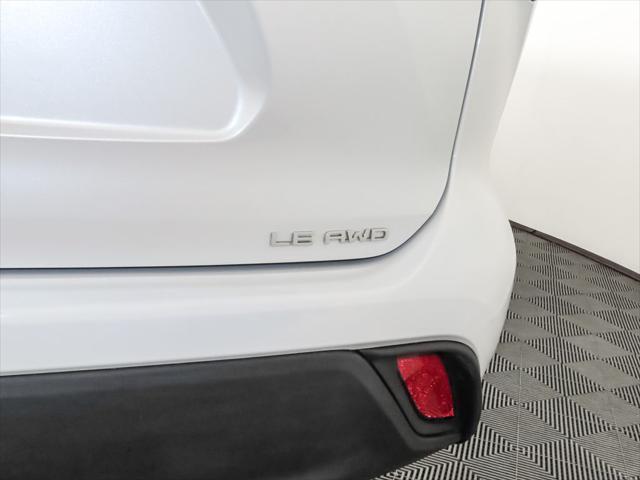 used 2023 Toyota Highlander car, priced at $34,266
