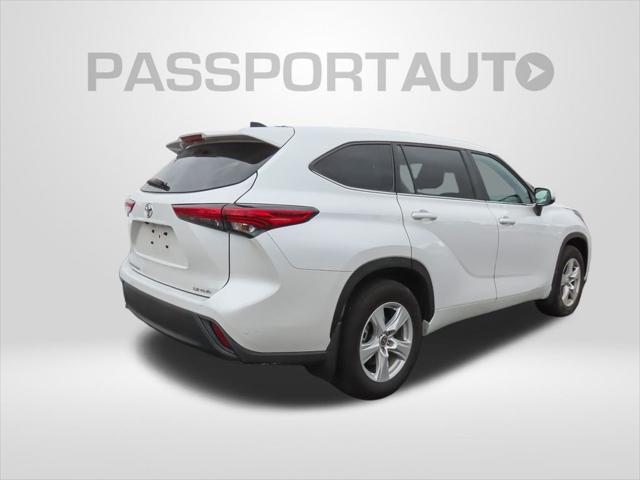 used 2023 Toyota Highlander car, priced at $35,423